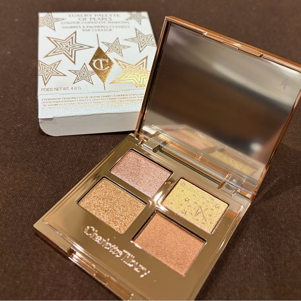 Charlotte Tilbury Luxury Palette of Pearls Eyeshadow